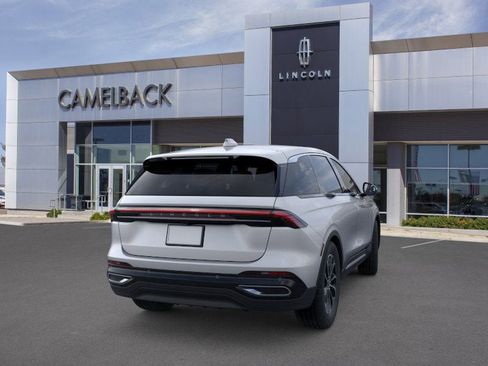 New 2026 Lincoln Nautilus Premier image 8