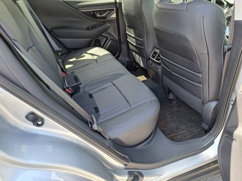 Certified 2025 Subaru Outback Limited AWD/4WD image 11
