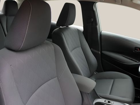 Used 2024 Toyota Corolla LE FWD image 20