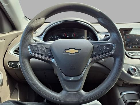 Used 2024 Chevrolet Malibu LT FWD image 15
