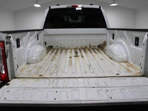 Used 2023 Ford F250 XLT w/ Camper Package AWD/4WD image 17