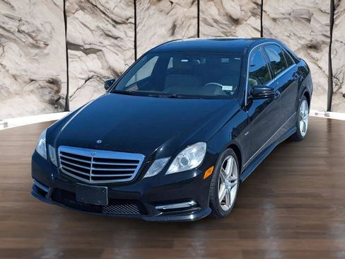 Used 2012 Mercedes-Benz E 350 Sedan image 3