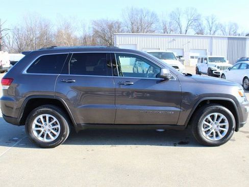 Used 2021 Jeep Grand Cherokee Laredo X image 5