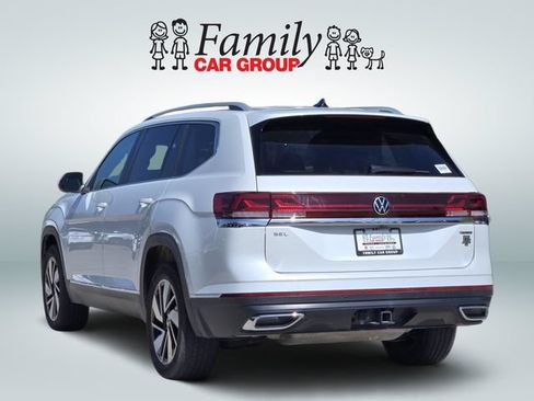 Used 2025 Volkswagen Atlas SEL AWD/4WD image 3