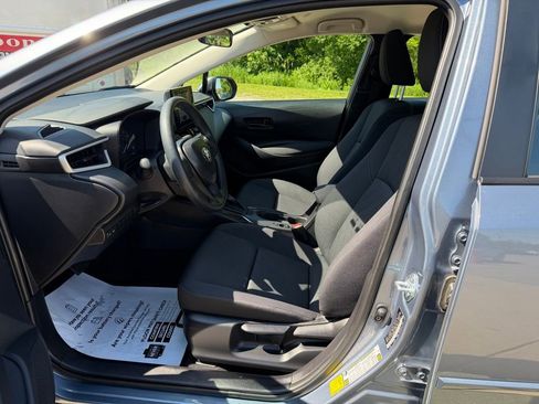 Certified 2025 Toyota Corolla LE w/ LE Premium Package FWD image 11
