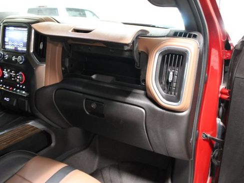 Used 2023 Chevrolet Silverado 2500 High Country AWD/4WD image 32