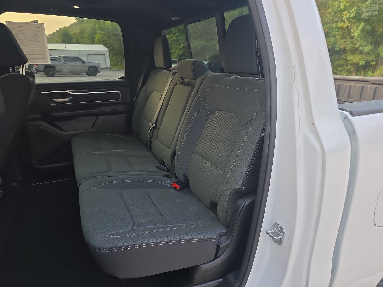 Used 2022 RAM 1500 Big Horn AWD/4WD image 24