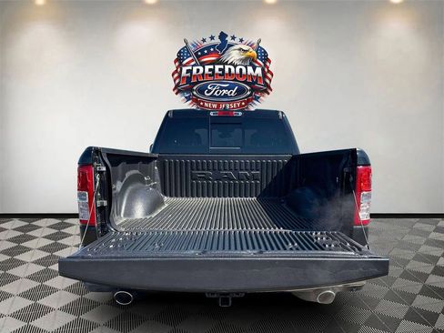 Used 2022 RAM 1500 Big Horn AWD/4WD image 6