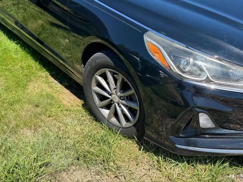 Used 2018 Hyundai Sonata SE FWD image 11