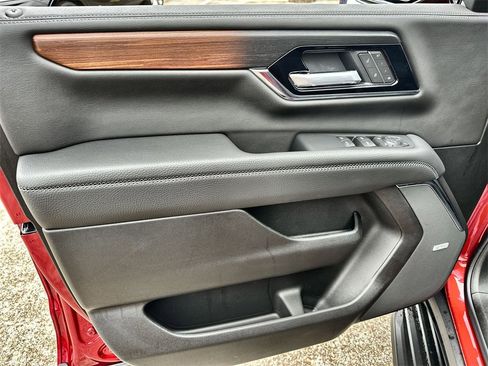 New 2026 GMC Yukon XL Denali w/ Advanced Technology Package image 21