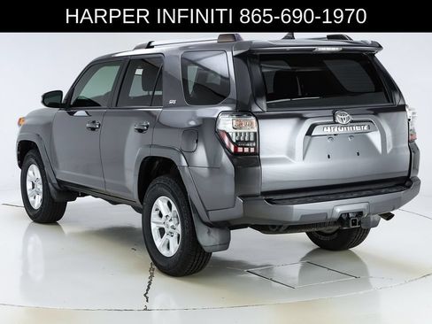 Used 2020 Toyota 4Runner SR5 Premium w/ Moonroof Package AWD/4WD image 8