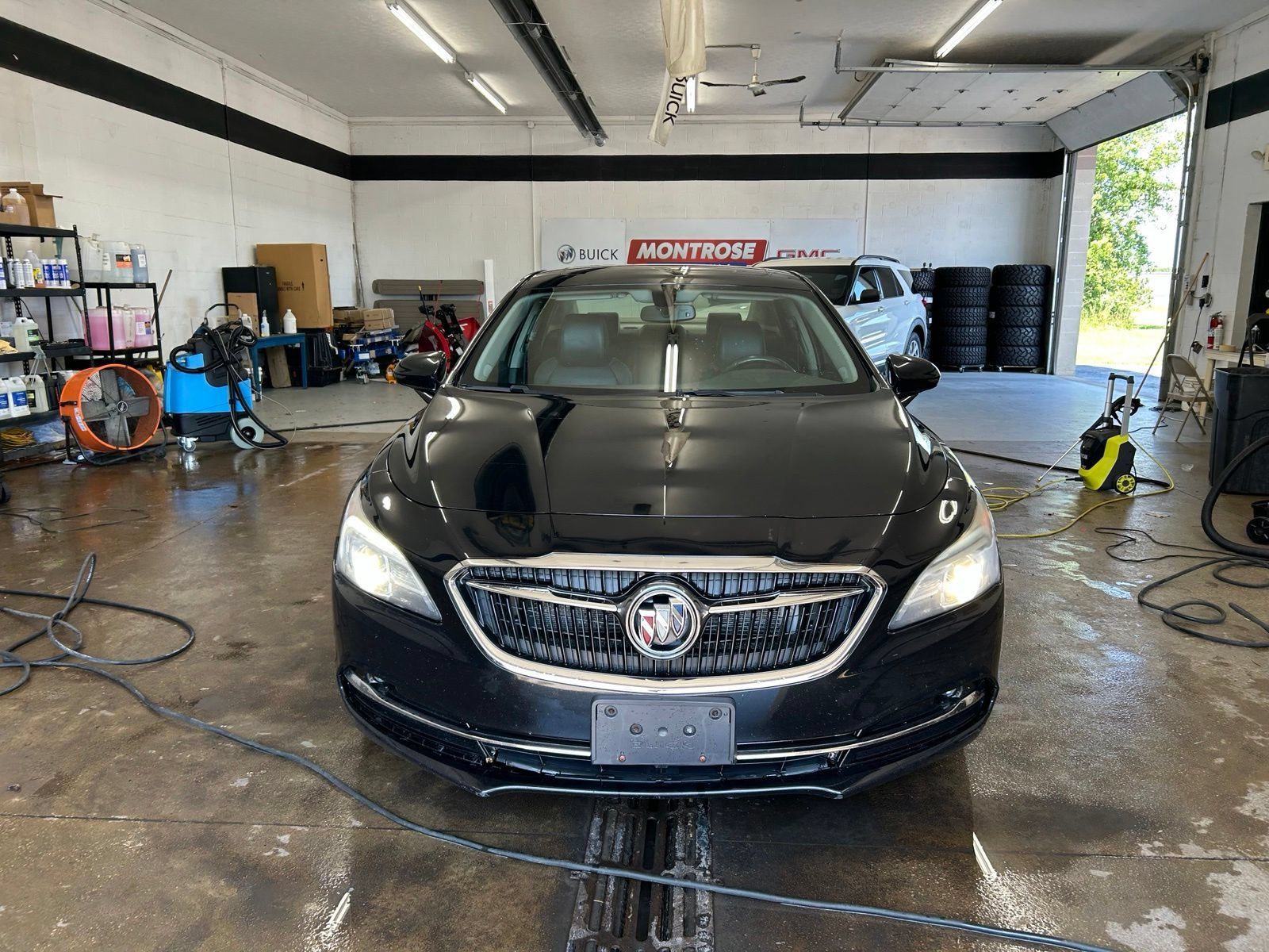 Used 2019 Buick LaCrosse Essence w/ Sun and Shade Package AWD/4WD image 10