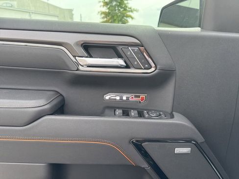 New 2026 GMC Sierra 1500 AT4 w/ AT4 Premium Package AWD/4WD image 13