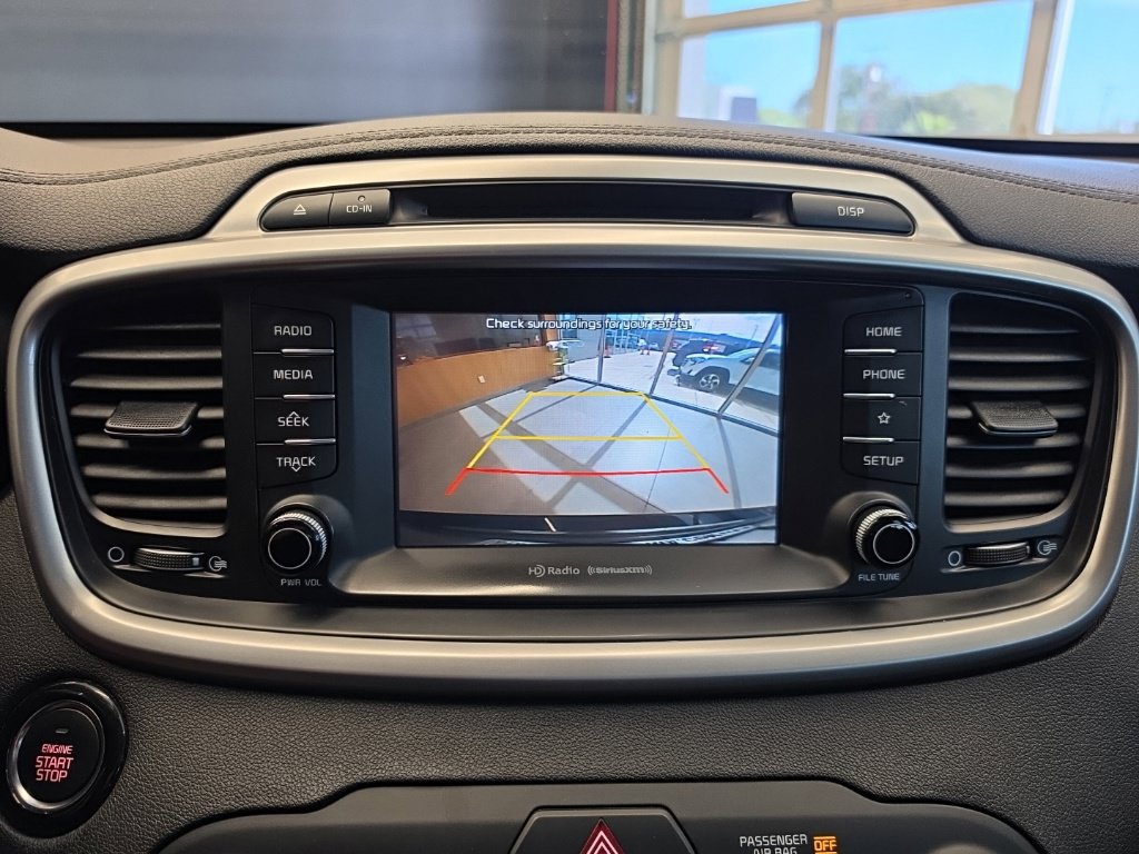 Used 2019 Kia Sorento EX FWD image 21
