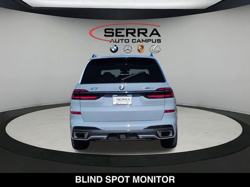 New 2026 BMW X7 xDrive40i w/ M Sport Package AWD/4WD image 4