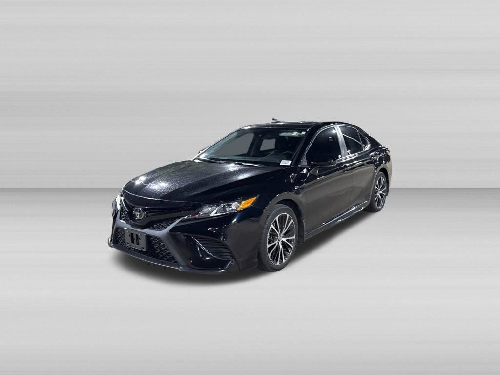 Used 2020 Toyota Camry SE FWD image 11