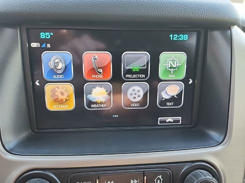 Used 2018 GMC Yukon Denali w/ Denali Ultimate Package AWD/4WD image 15