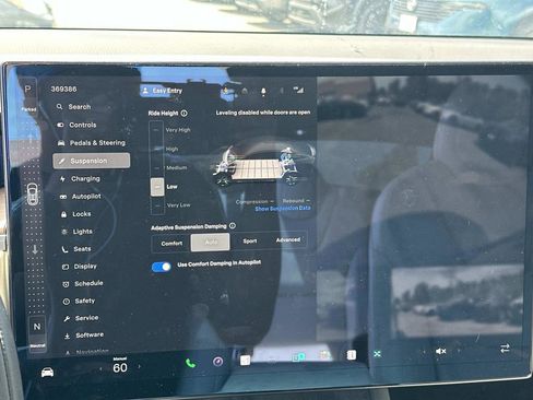 Used 2023 Tesla Model X AWD/4WD image 14