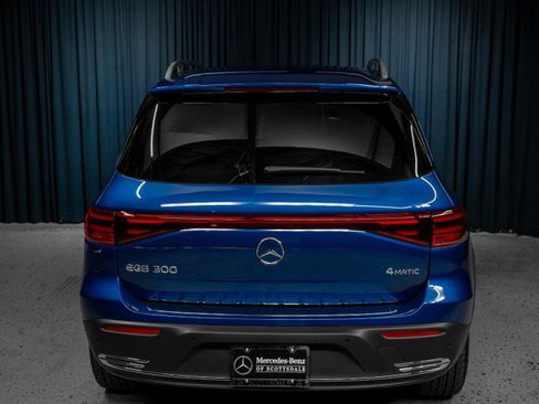 New 2025 Mercedes-Benz EQB 300 4MATIC image 8