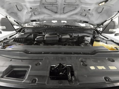 Used 2018 Ford F250 XL w/ Snow Plow Prep Package image 25