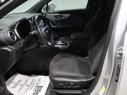 Used 2019 Chevrolet Blazer LT image 10