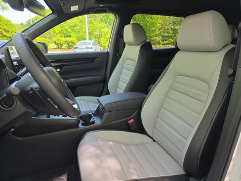 New 2026 Honda CR-V Sport Touring image 15