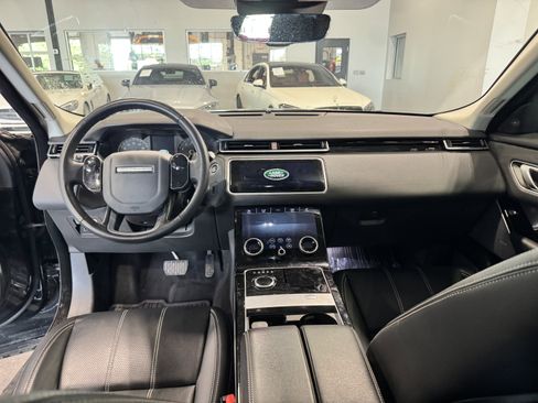 Used 2020 Land Rover Range Rover Velar S AWD/4WD image 15