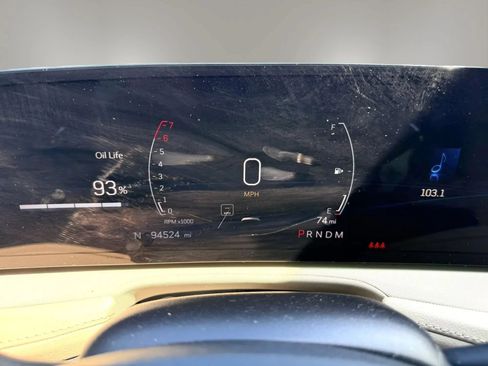 Used 2024 Cadillac XT4 Luxury w/ Cold Weather Package FWD image 15