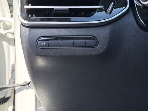 Used 2023 INFINITI QX60 Pure FWD image 16