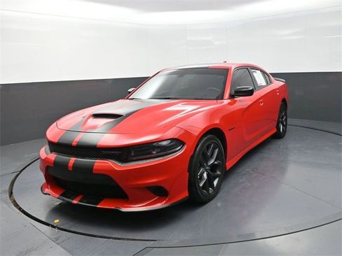 Used 2022 Dodge Charger R/T w/ Plus Group image 3