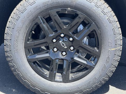 New 2026 Chevrolet Silverado 1500 RST w/ All Star Edition Plus AWD/4WD image 9