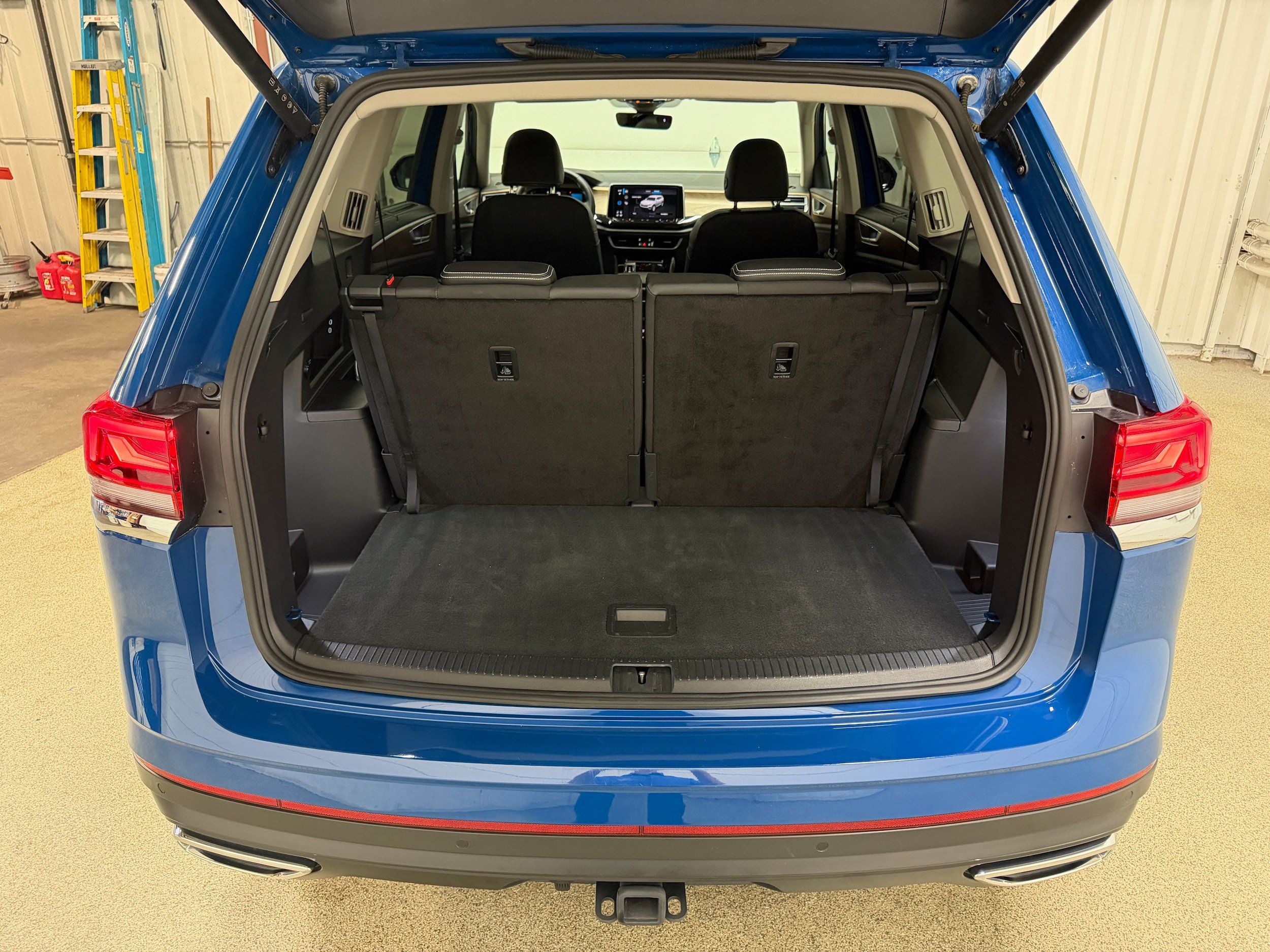 Used 2026 Volkswagen Atlas SE AWD/4WD image 32