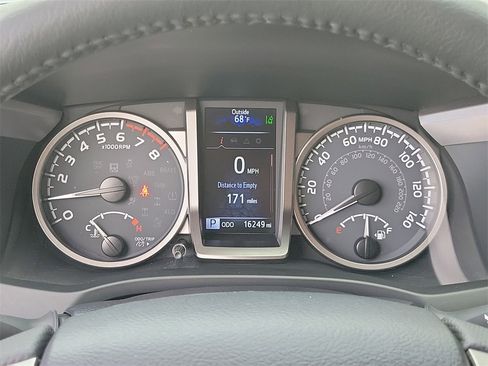 Used 2023 Toyota Tacoma SR5 image 28