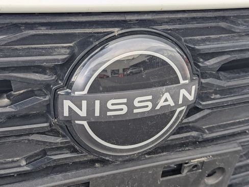 Used 2025 Nissan Altima 2.5 SV FWD image 11