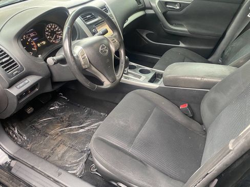 Used 2015 Nissan Altima 2.5 SV w/ Convenience Package image 5