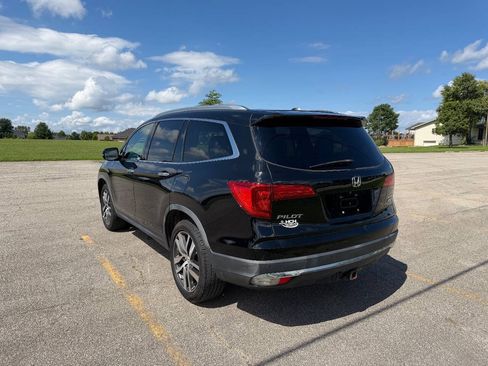 Used 2018 Honda Pilot Elite image 4