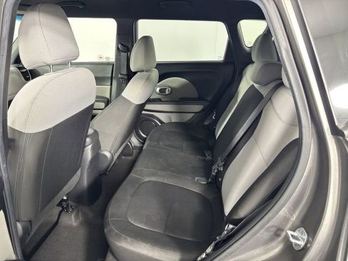 Used 2017 Kia Soul w/ Convenience Package FWD image 21