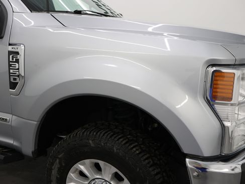 Used 2022 Ford F350 XLT w/ XLT Value Package image 22