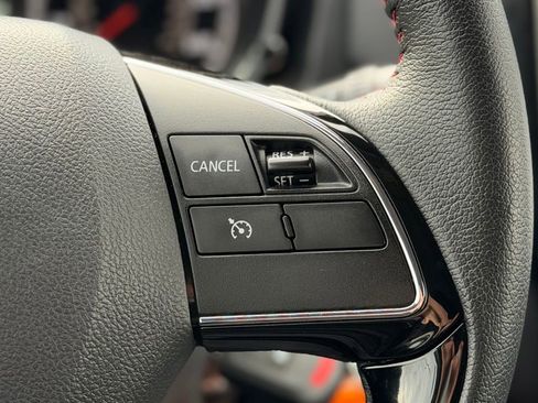 Used 2025 Mitsubishi Outlander Sport ES AWD/4WD image 12