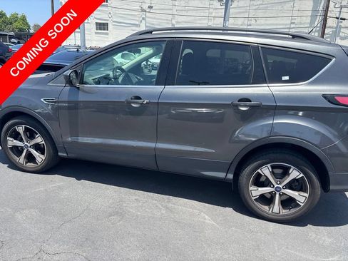 Used 2018 Ford Escape SEL FWD image 7