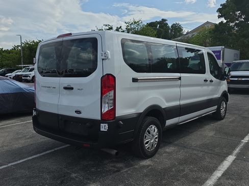 Used 2024 Ford Transit 350 XLT RWD image 7