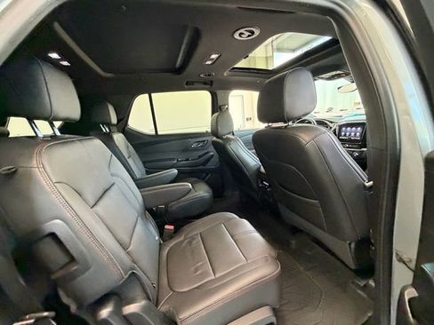 Certified 2023 Chevrolet Traverse RS w/ LPO, Floor Liner Package AWD/4WD image 13