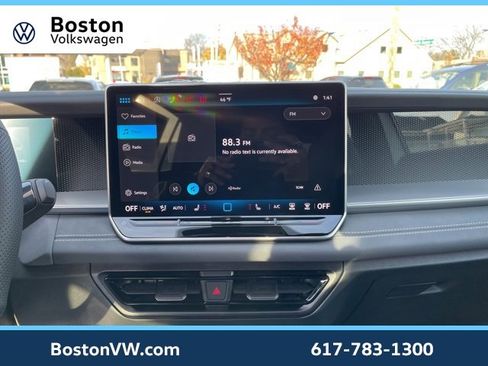 New 2026 Volkswagen Tiguan SE R-Line image 21