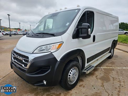Used 2025 RAM ProMaster 2500 w/ U-Haul Equipment Group FWD image 8