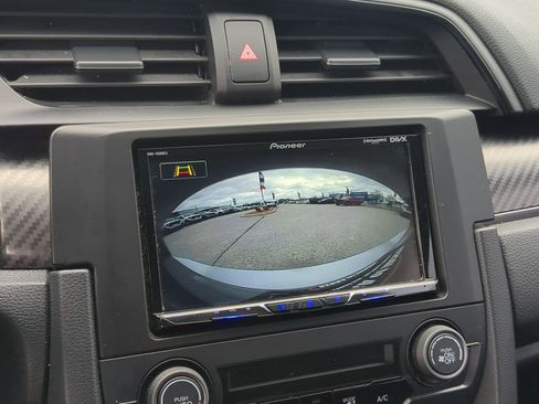 Used 2019 Honda Civic Sport image 16