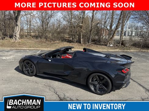 Used 2024 Chevrolet Corvette E-Ray w/ ZER Performance Package image 8