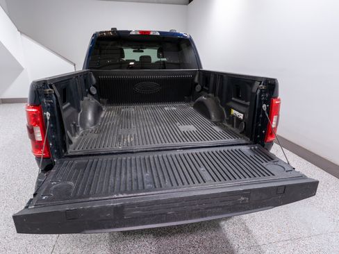 Used 2023 Ford F150 XLT image 11