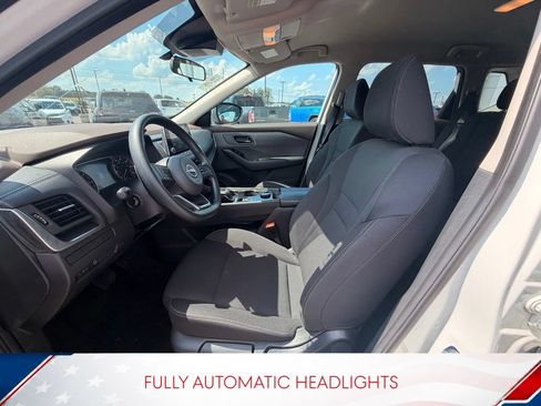 Used 2023 Nissan Rogue S AWD/4WD image 8