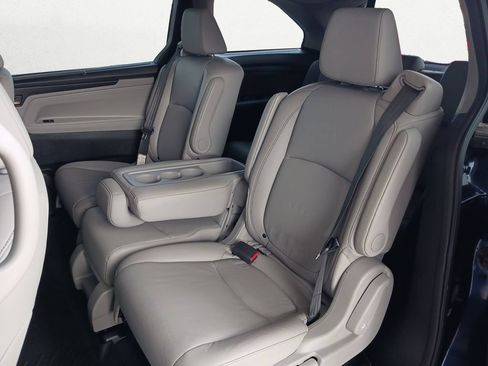 Used 2021 Honda Odyssey EX-L image 9