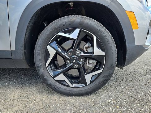 Certified 2024 Kia Seltos EX AWD/4WD image 9